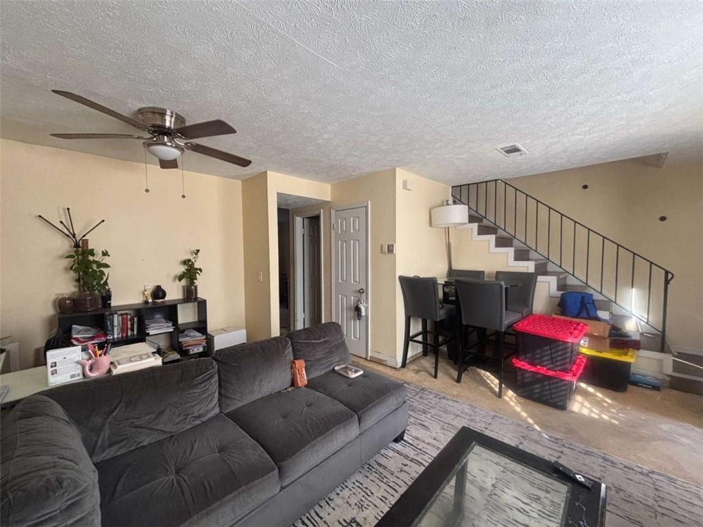 1939 Whitehall Forest Ct Se