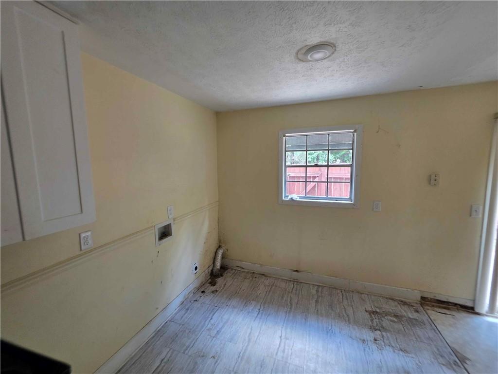 1939 Whitehall Forest Court SE