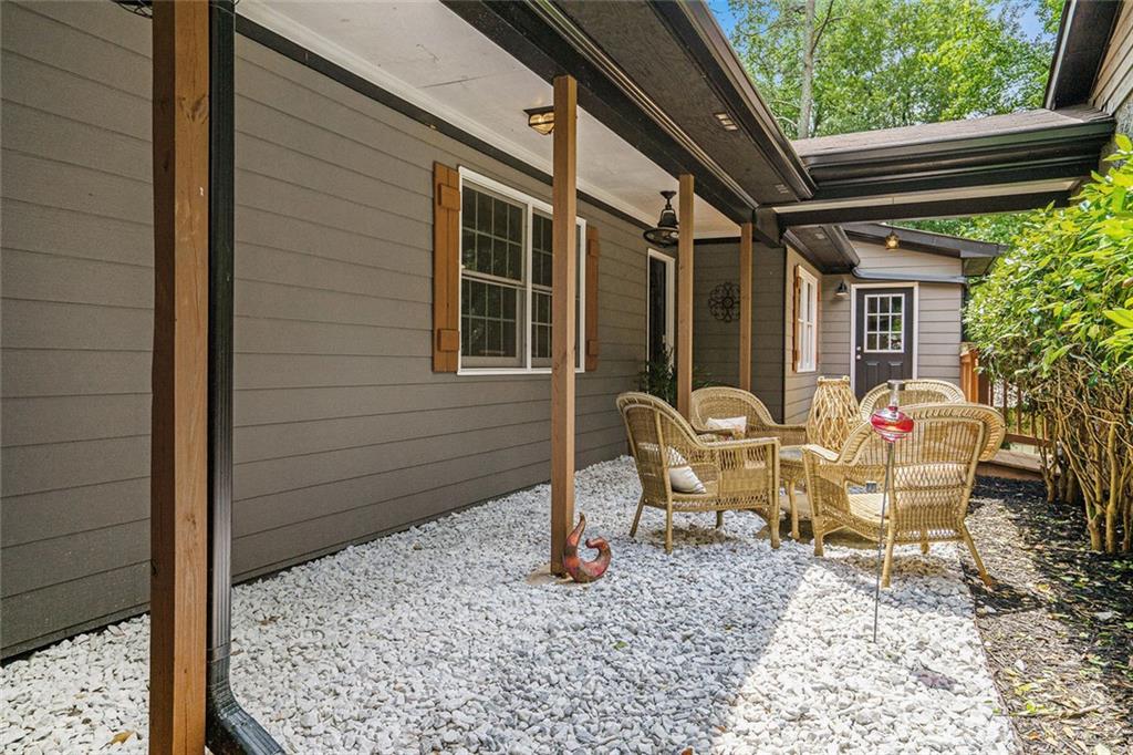 HOLLY HILLS ESTATES - Residential