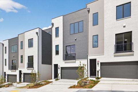 Townhouse For Sale - 426 Cedar Dust Drive<br/> Dekalb County, Decatur, GA 30030