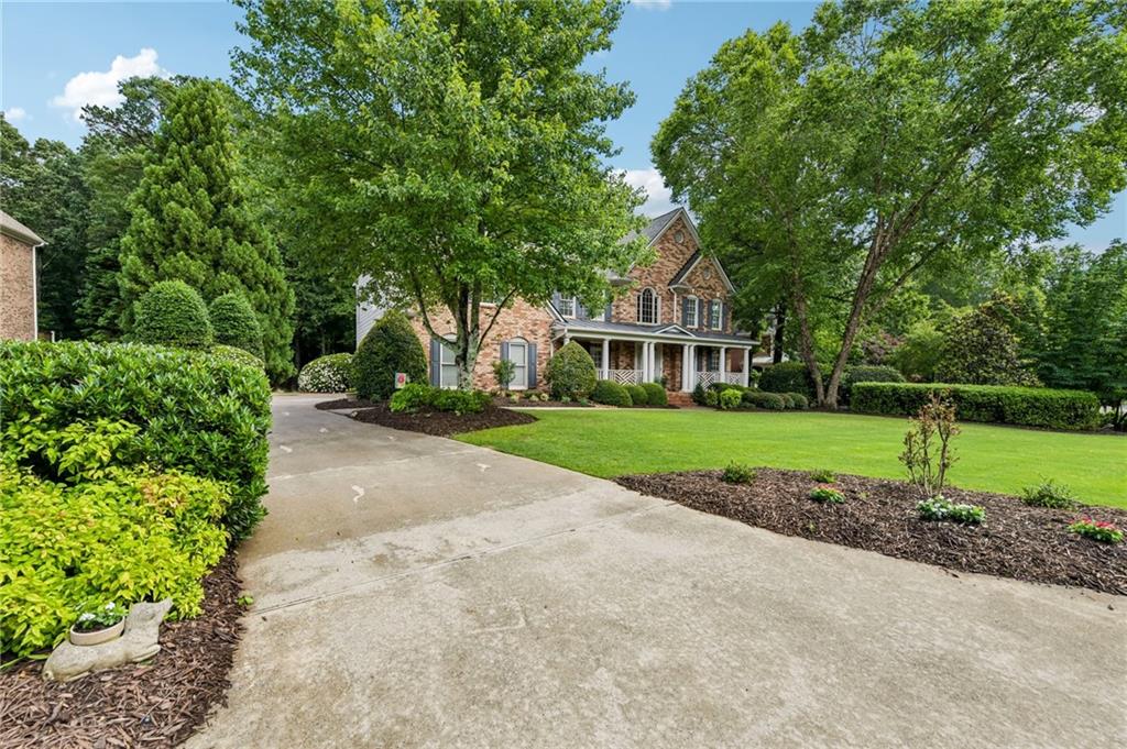 160 Woodcliff Drive