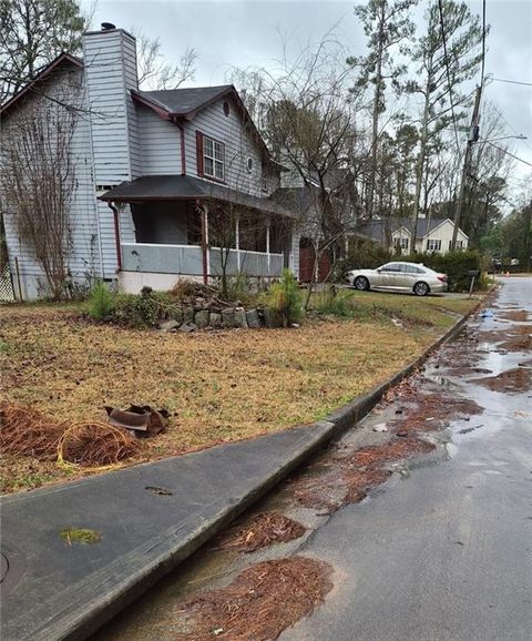 Homes For Sale - 512 Ryan Place<br/> Stone Mountain, GA 30087