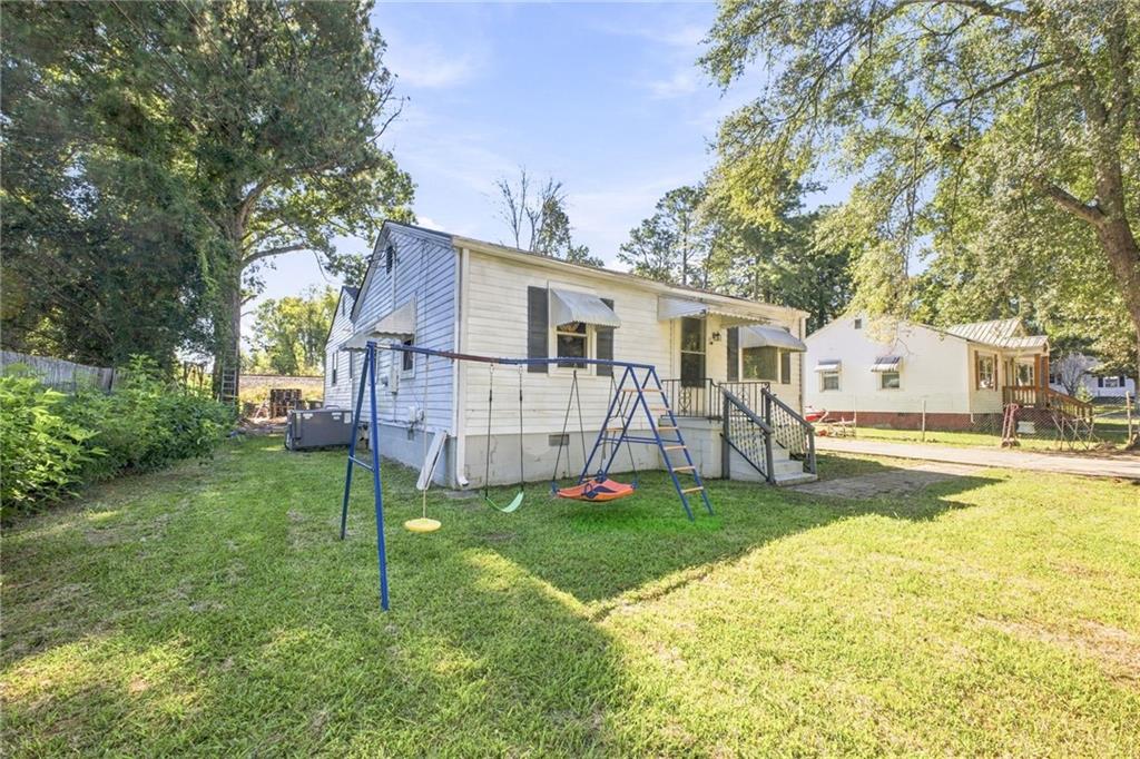 38 Battey Drive NW