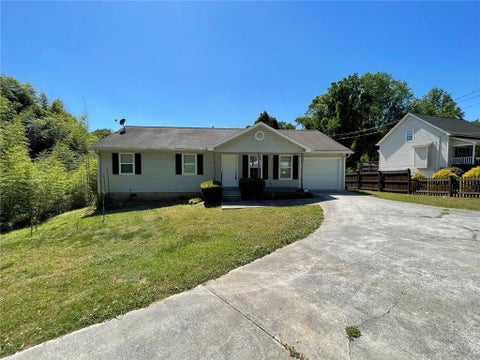 Homes For Sale - 5336 Austell Powder Springs Road<br/> Austell, GA 30106