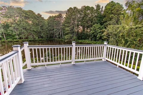 A home in Powder Springs