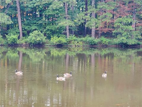 A home in Powder Springs