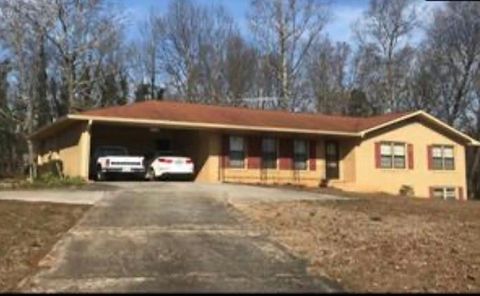 Homes For Sale - 5844 Stephens Road<br/> Flowery Branch, GA 30542