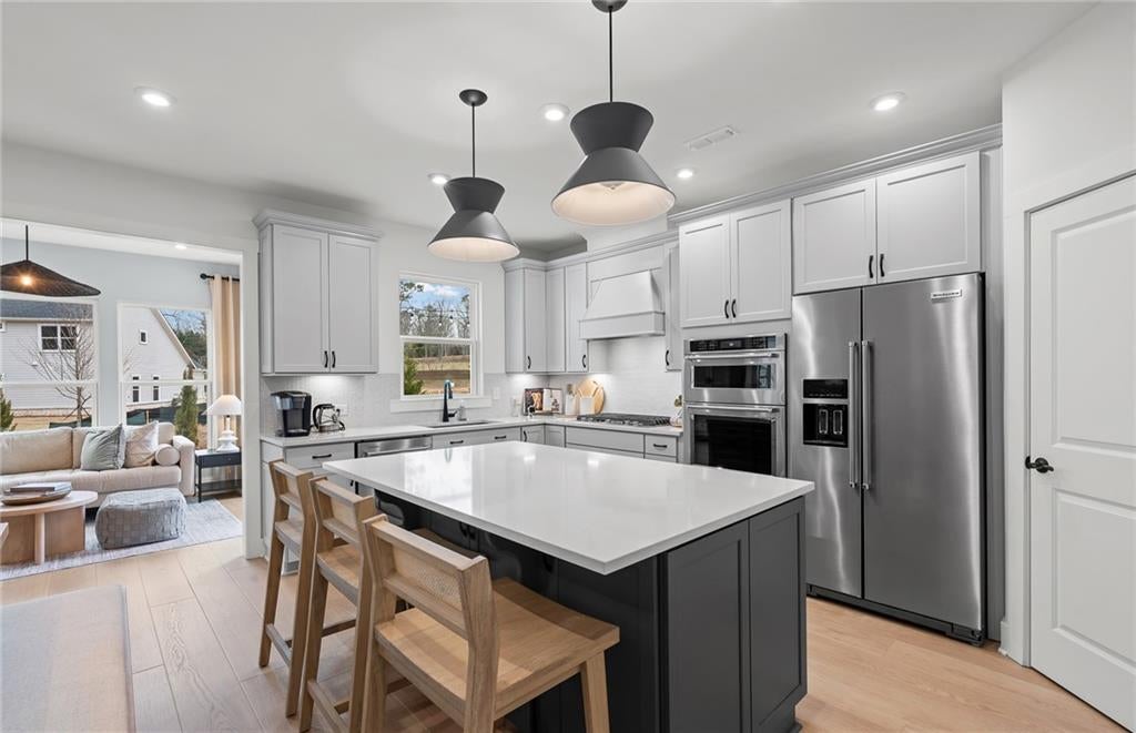 4635 Rosarian Drive