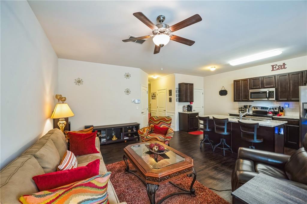 7779 Haynes Park Circle, Lithonia, Georgia image 5