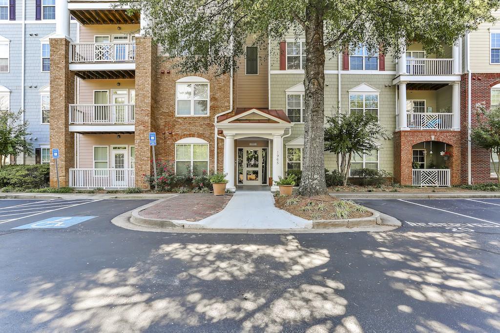 Westside Commons - Residential