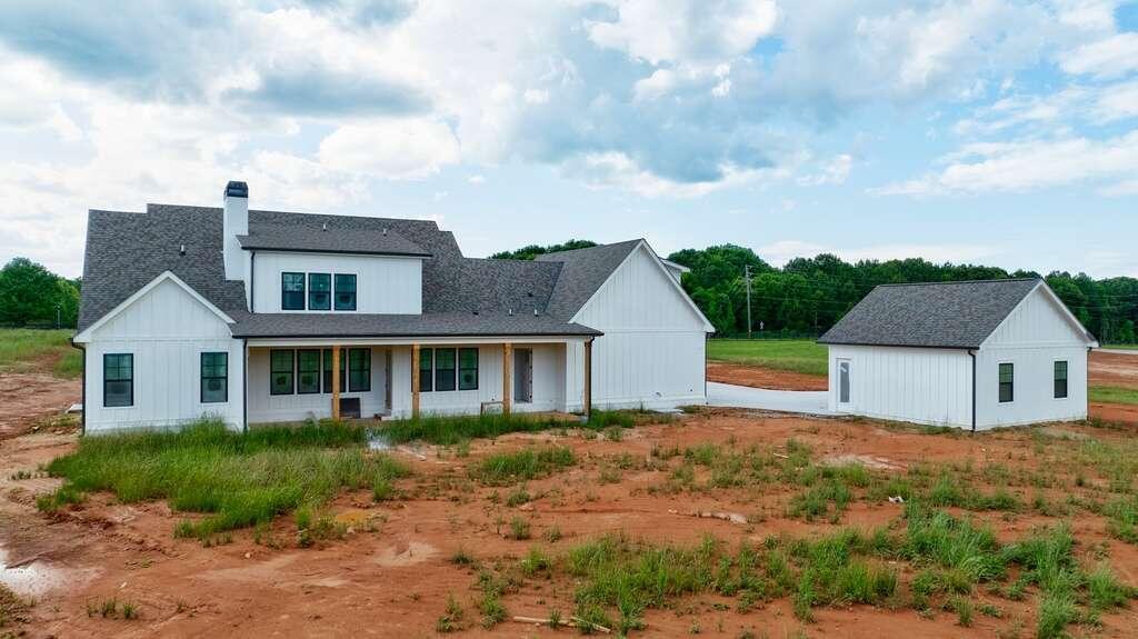 Photo 8 of 26 of 1440 Barber Creek Road house