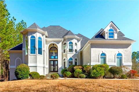 Homes For Sale - 170 Longcreek Drive<br/> Fayetteville, GA 30214