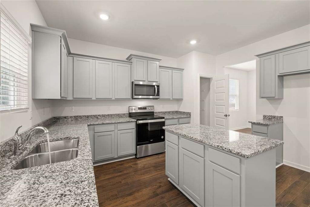 Photo of 294 Friendship Oak Way, Hampton, GA 30228 (MLS # 7729196)