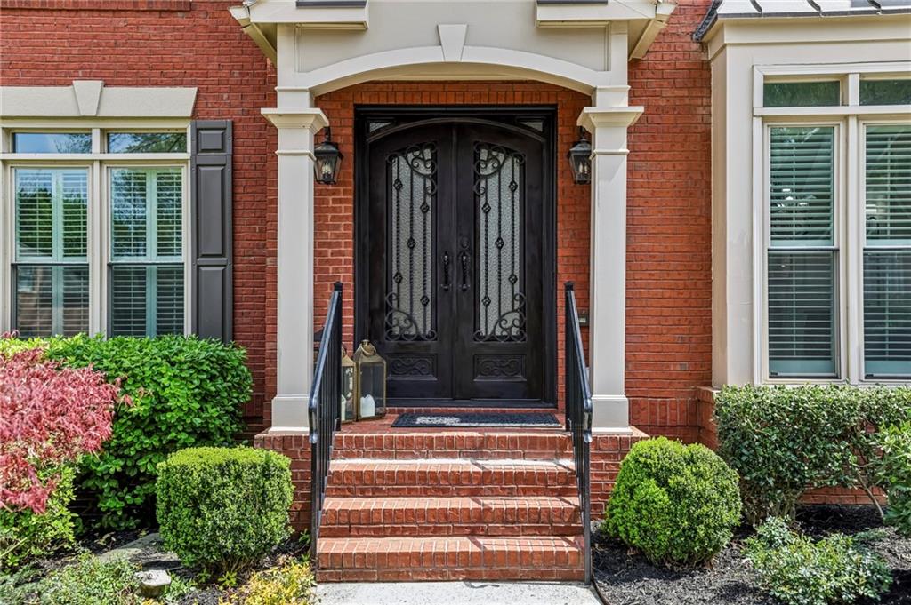 1165 Beacon Hill Crossing