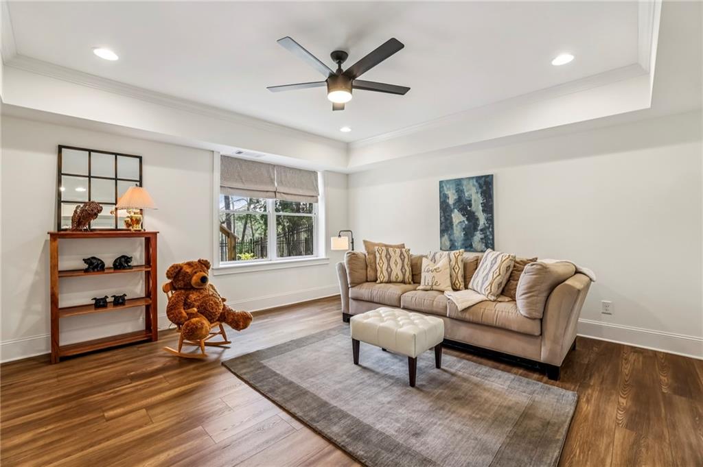 Alpharetta, Georgia, 30005, United States, 5 Bedrooms Bedrooms, ,5 BathroomsBathrooms,Residential,Active,2031013