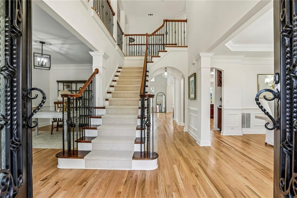 1165 Beacon Hill Crossing