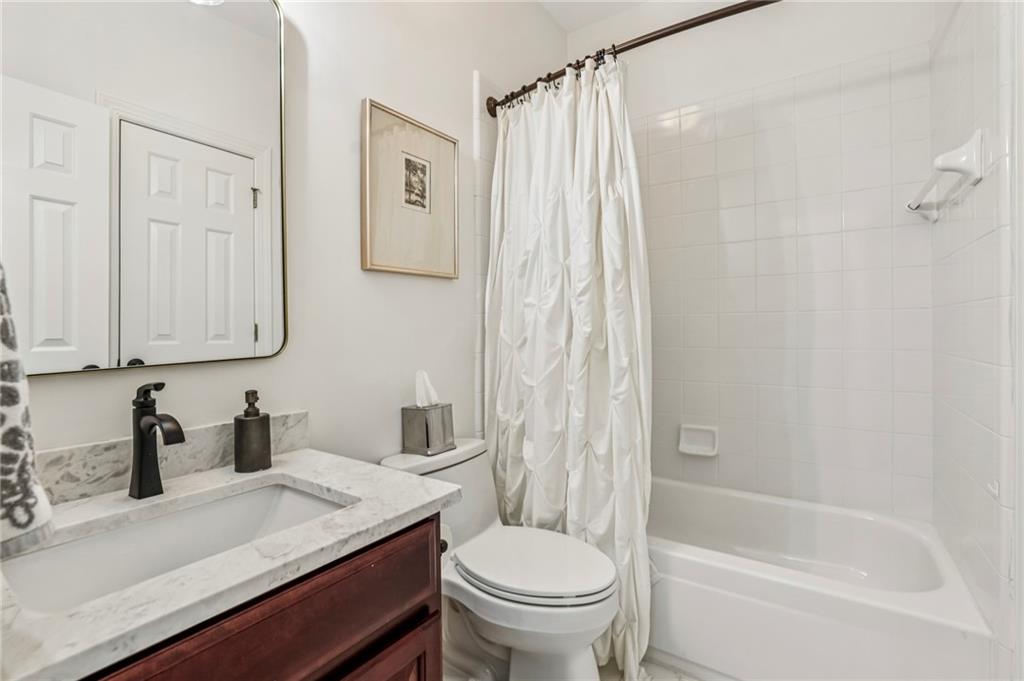 Alpharetta, Georgia, 30005, United States, 5 Bedrooms Bedrooms, ,5 BathroomsBathrooms,Residential,Active,2031013