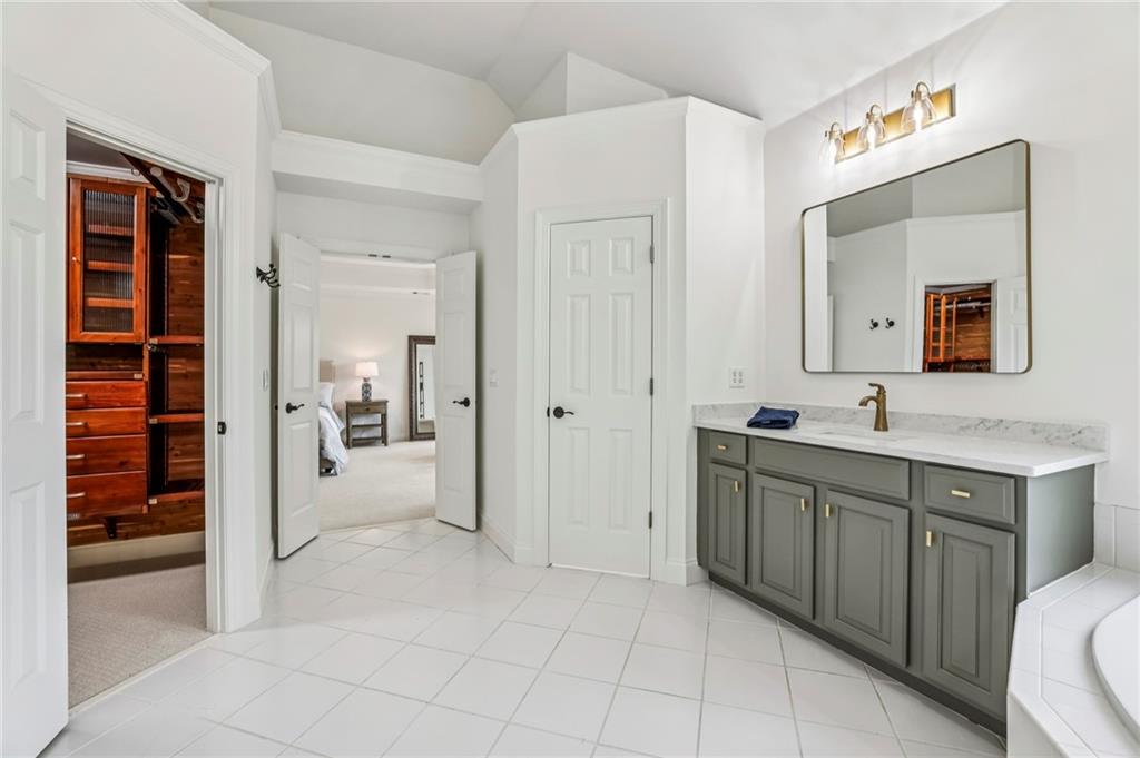 Alpharetta, Georgia, 30005, United States, 5 Bedrooms Bedrooms, ,5 BathroomsBathrooms,Residential,Active,2031013