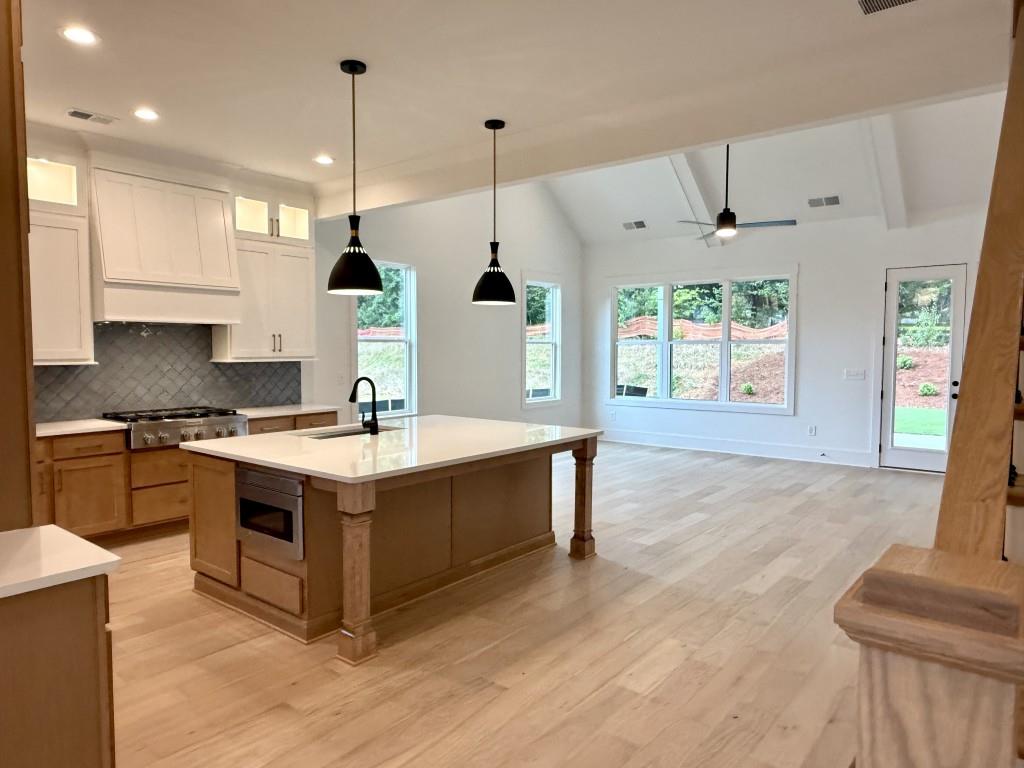 5615 Meadowstone Walk