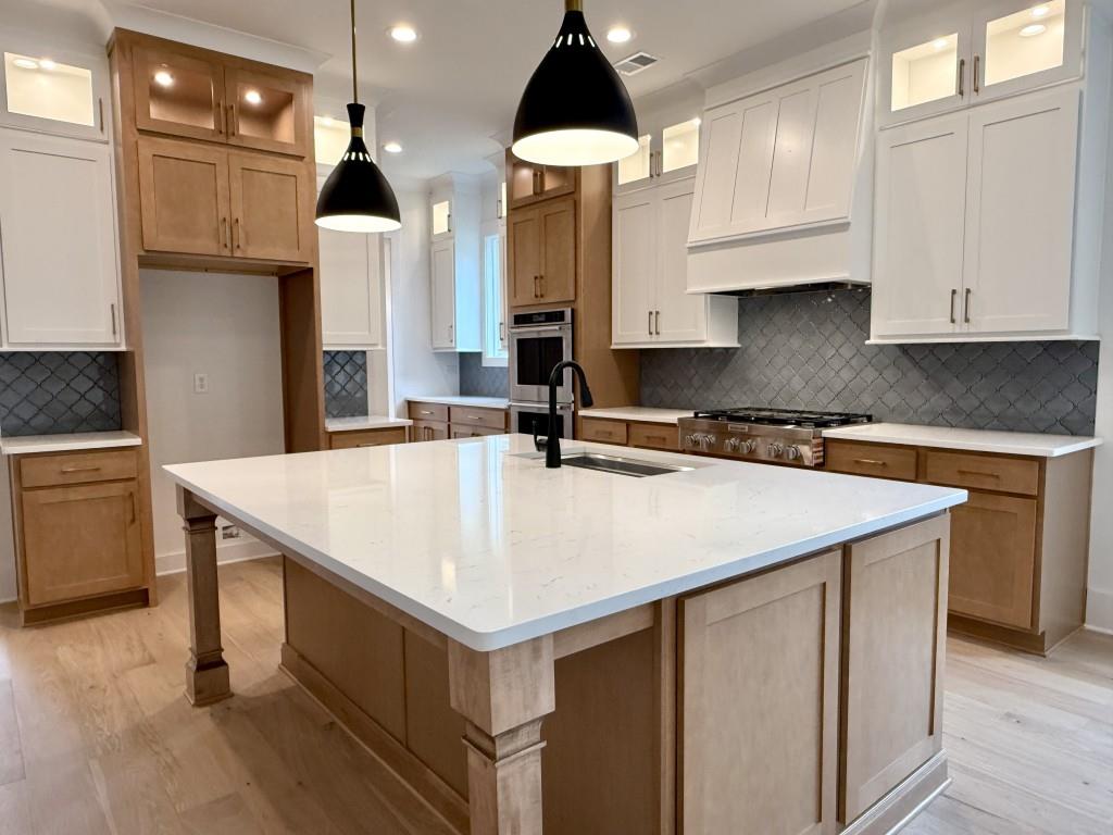 5615 Meadowstone Walk