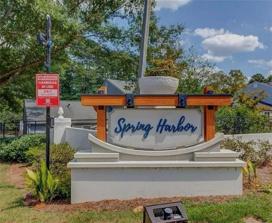 4006 Bayside Circle
