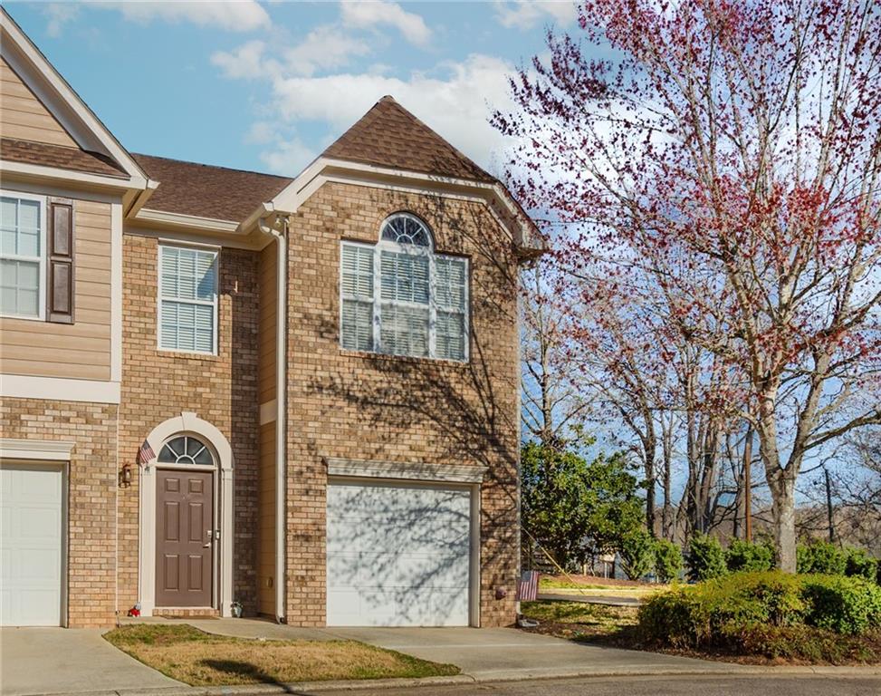 6222 Shoreview Circle, Flowery Branch, Georgia image 2