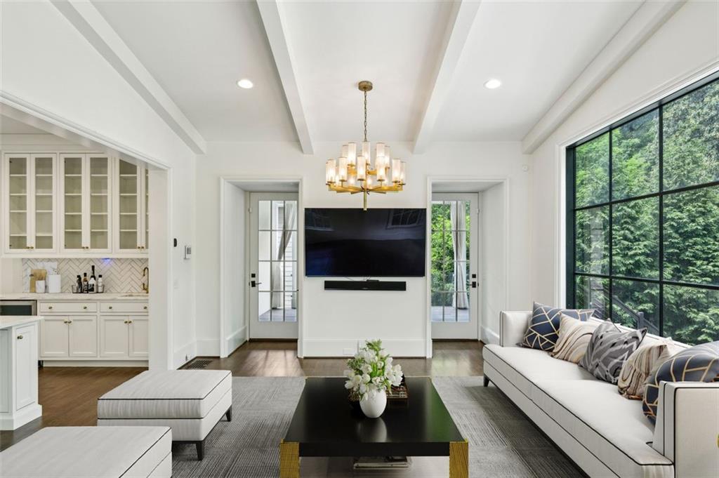 444 Rock Springs Road, Atlanta, Georgia image 7