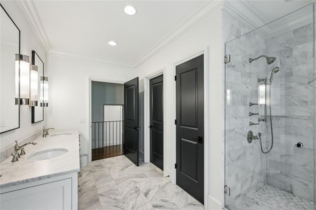 444 Rock Springs Road, Atlanta, Georgia image 19
