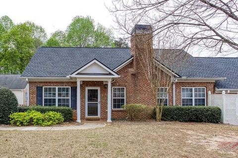 Condo For Sale - 3402 Raes Creek Road #27<br/> Marietta, GA 30008