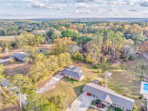 A home in Cedartown