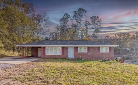 A home in Cedartown