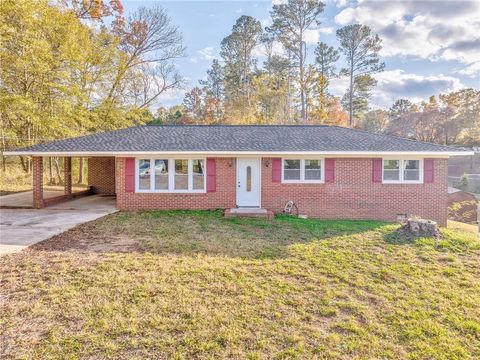 A home in Cedartown