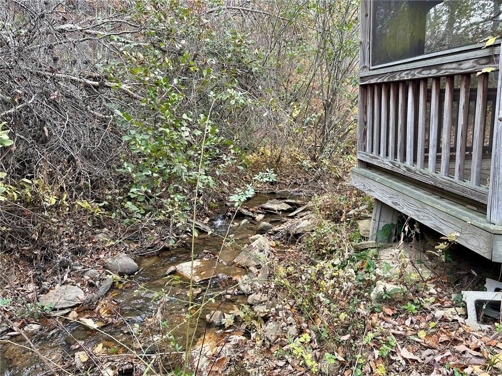 7567 Henderson Mountain Road