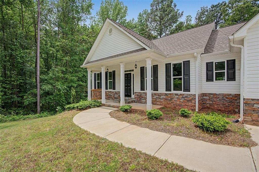 504 Iris Way
