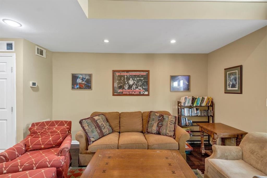 Cross Creek - Residential