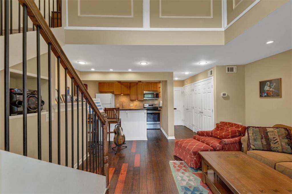 Cross Creek - Residential