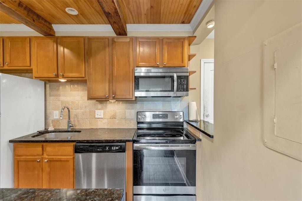Cross Creek - Residential