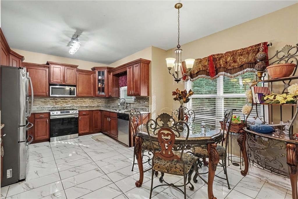 6096 Willowpond Court