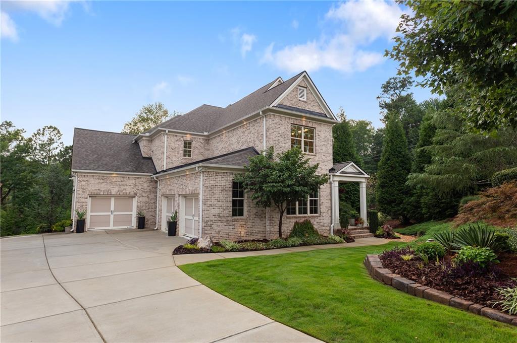 397 Glynnwilde Drive NW