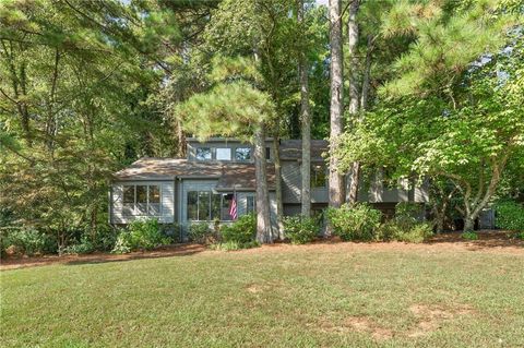 20 Ashton Woods Drive Marietta GA 30068