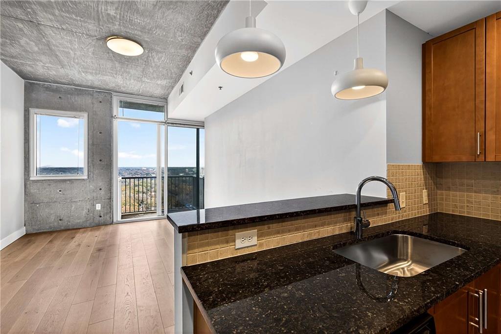 855 Peachtree Street NE 1715