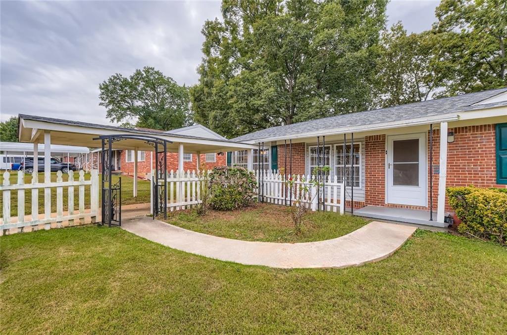 4449 Bonnie Glen Court