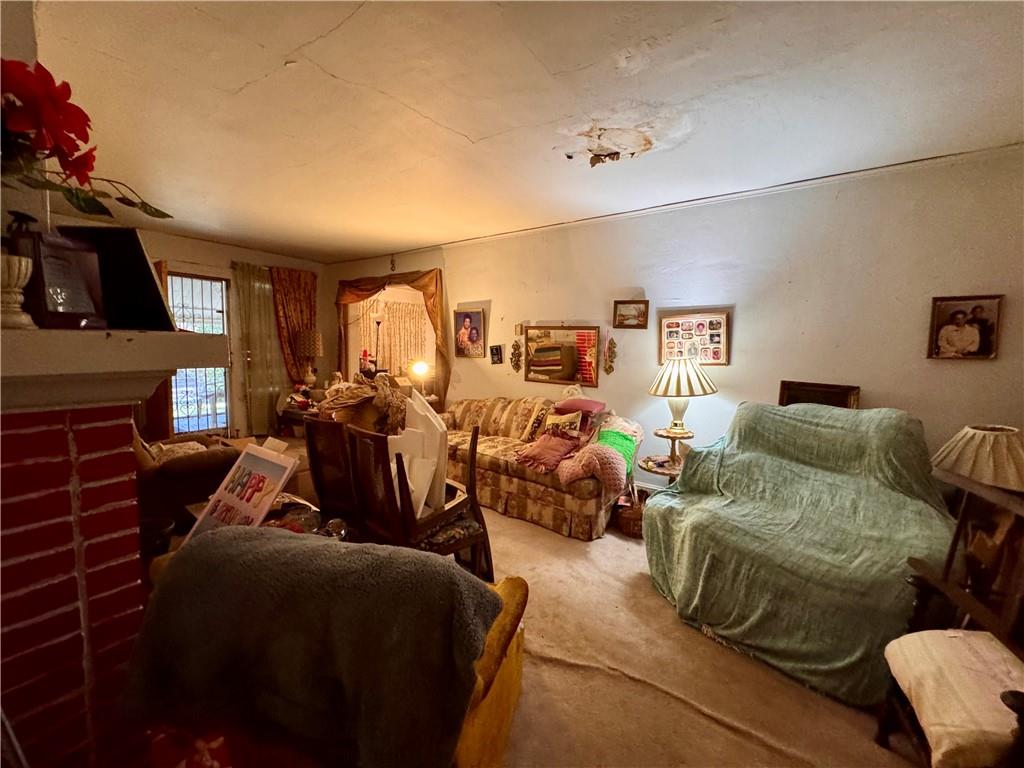 24 Screven Street NE