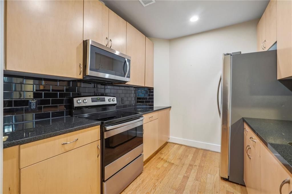 400 W Peachtree Street NW 1715