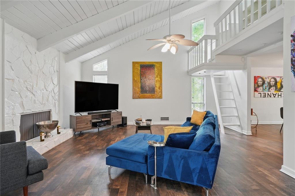 495 Ramsdale Drive