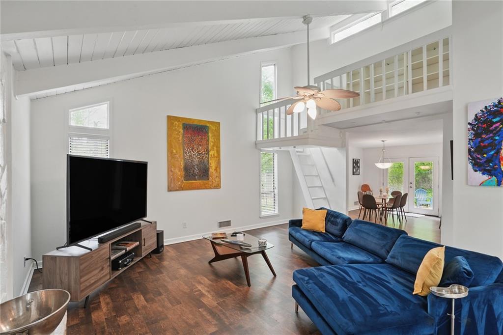 495 Ramsdale Drive, Roswell, Georgia image 1