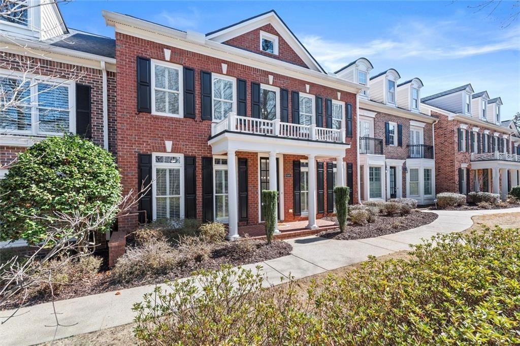 5305 Davenport Place