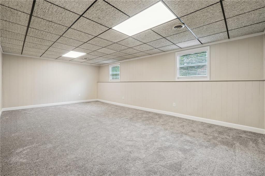 798 Bankshire Drive, Suwanee, Georgia image 13