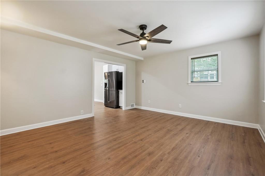 798 Bankshire Drive, Suwanee, Georgia image 14