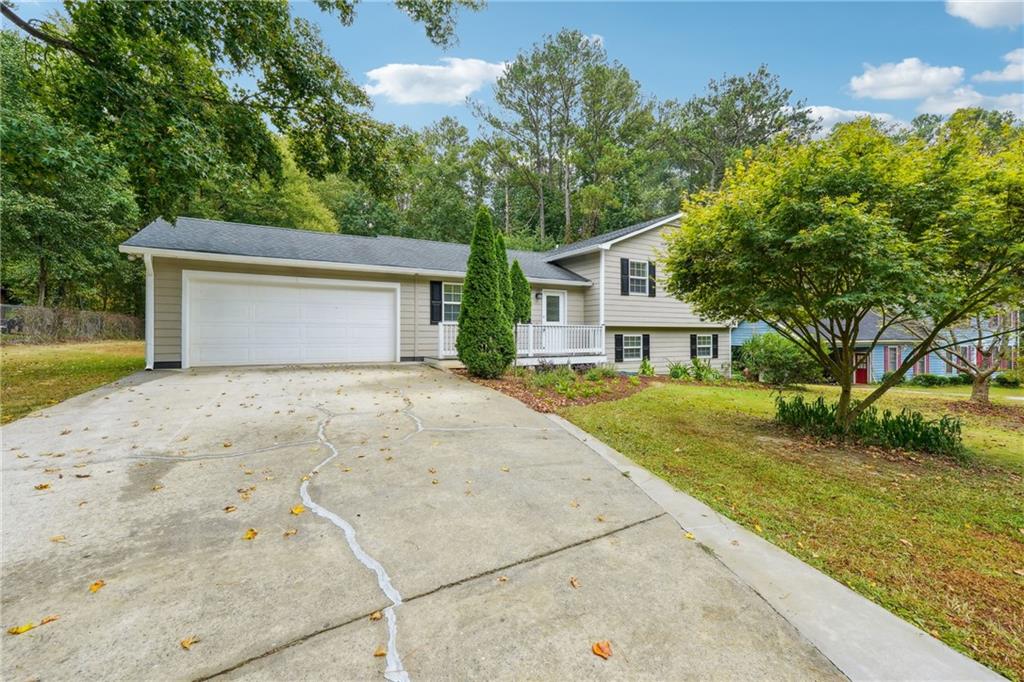798 Bankshire Drive, Suwanee, Georgia image 20
